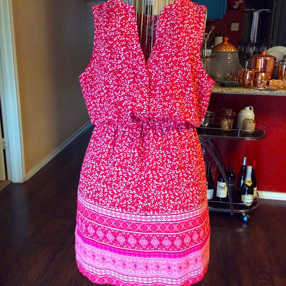 Patterned Gap Dress 🔴⚪️